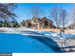2265 Thrushwood Cir, Victoria, MN 55386-9594