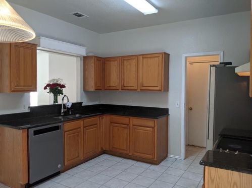 7108 Park Creek Cir, Fort Worth TX  76137-4508 exterior