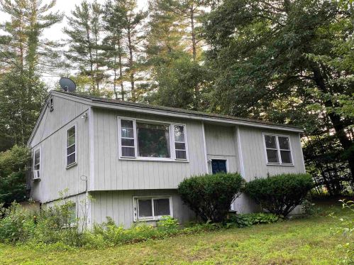 44 Alexander Ave, Unity, NH 03773-2802