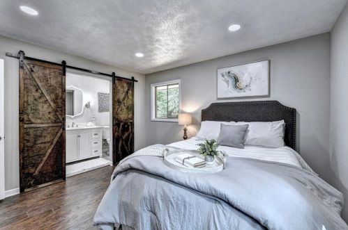 2800 Meadow Lark Trl, Duluth GA  30096-3971 exterior