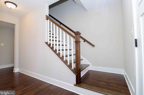 38 Chrisba Rd, Severna Park MD 21146-3060 exterior