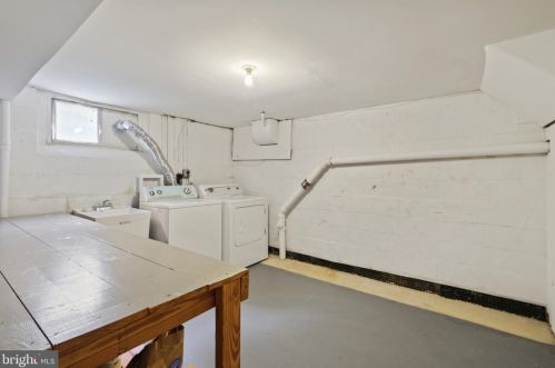 215 Franklin Ave, Silver Spring MD 20901-3445 exterior