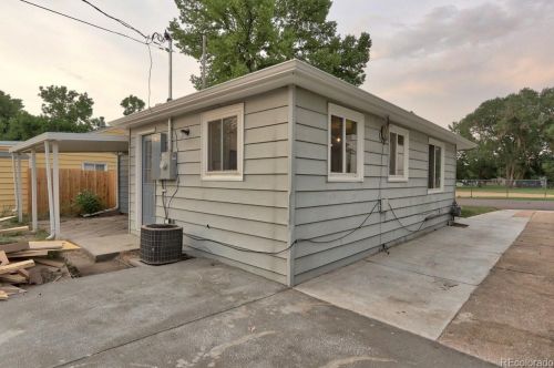 4275 Gray St, Denver CO  80212-7237 exterior