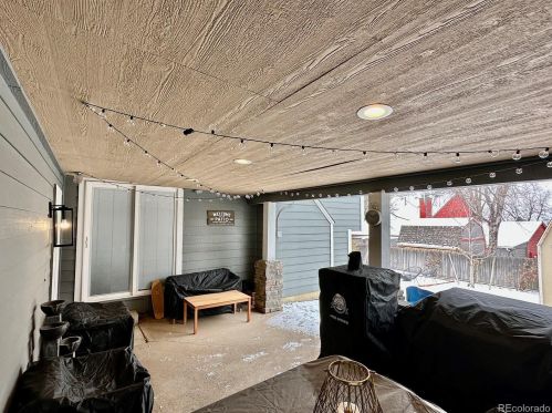 19817 Brunswick Dr, Denver CO  80013-4373 exterior