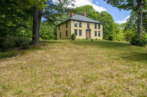 20 Stark Hwy, Goffstown, NH 03046-4406