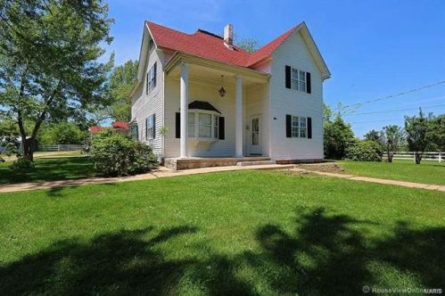 303 Main St, Bismarck, MO 63624-9063