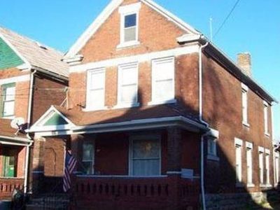 1419 57 St, Cleveland OH  44103-2534 exterior