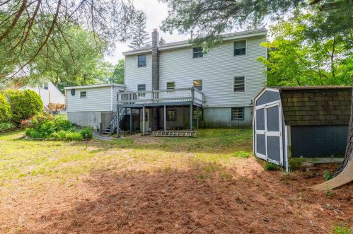 40 Elgin St, Nashua, NH 03060-5339