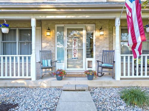 3810 Rockspur Trl, Bull Valley, IL 60012-1891