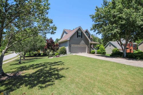 20 Jodeco Station Dr, Stockbridge, GA 30281-5864
