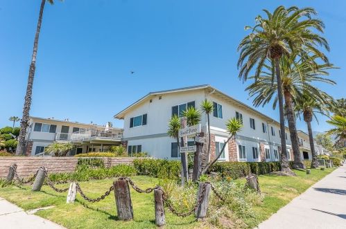 4980 Sandyland Rd, Carpinteria, CA 93013-2351