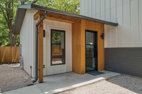 4413 2nd St, Austin, TX 78745-1911