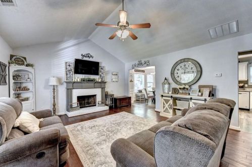 191 Laurel Oaks Ln, Jefferson GA  30549-5590 exterior