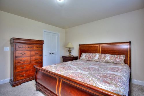 1561 Renaissance Dr, Conyers GA  30012-3896 exterior