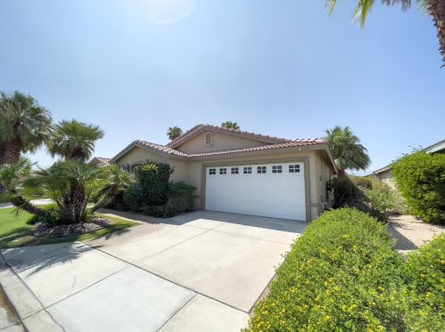 82389 Grant Dr, Indio, CA 92201-8526