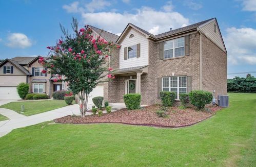 3346 Montauk Hill Dr, Buford, GA 30519-8620