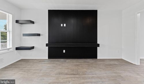 61 Andover Way, Trenton NJ  08610-1201 exterior