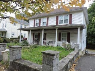 222 Davis Ave, Greenwich CT  06830-6346 exterior