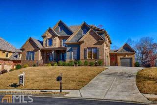1963 Skybrooke Ln, Hoschton, GA 30548-6285