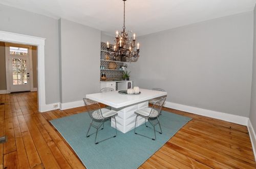 2612 Hemlock St, Cincinnati OH  45206-1608 exterior