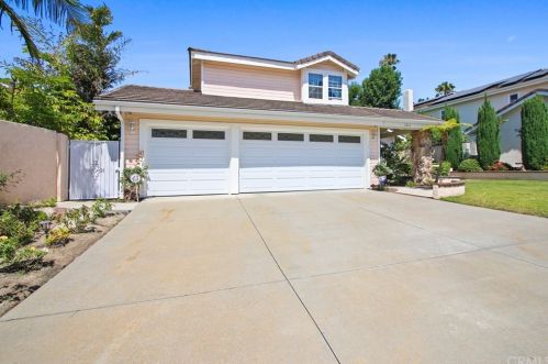 22111 Elsberry Way, El Toro, CA 92630-5992