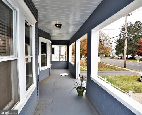 160 White Horse Ave, Trenton, NJ 08610-2624
