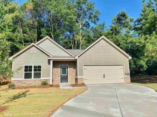 260 Oaken Bucket Dr, Temple, GA 30179-5603