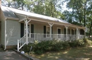 3918 Seamist Rd, Chester, VA 23831-7327