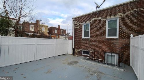 2020 Haworth St, Philadelphia PA 19124-2210 exterior