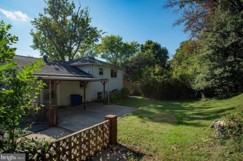 402 Burnt Mills Ave, Silver Spring MD 20901-4505 exterior