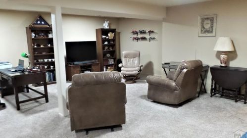 451 Hayden Dr, Pueblo CO  81007-1103 exterior