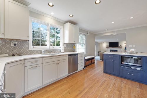 384 Grinstead Rd, Severna Park, MD 21146-1504