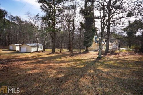 2420 Old Newnan Rd, Carrollton, GA 30116-8076