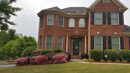1569 Belmont Hills Dr, Suwanee, GA 30024-2006