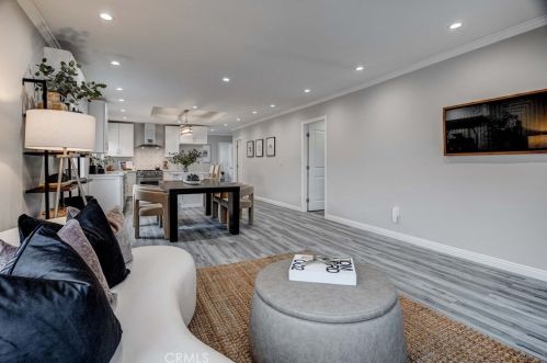 13226 Jefferson Ave, Hawthorne CA  90250-5927 exterior