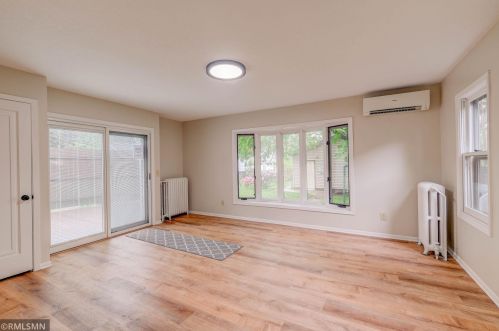 815 Holton St, Saint Paul MN  55108-2326 exterior