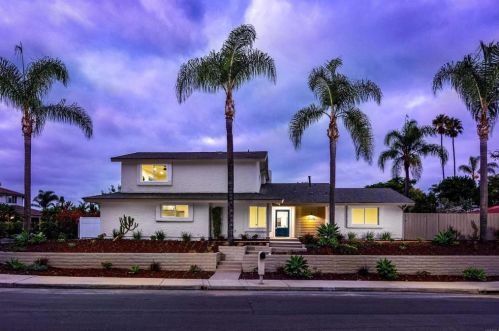2526 Unicornio St, Carlsbad, CA 92009-5327