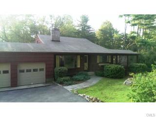 38 Guyer Rd, Westport, CT 06880-5103