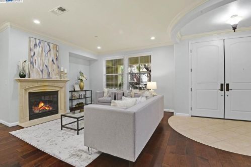4504 Mirano Ct, Pleasanton, CA 94568-4812