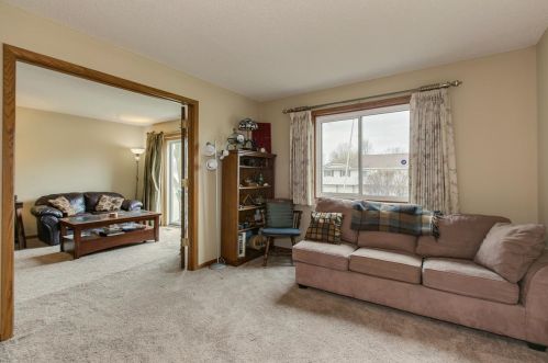 2463 Grenadier Ave, Saint Paul MN  55128-4319 exterior