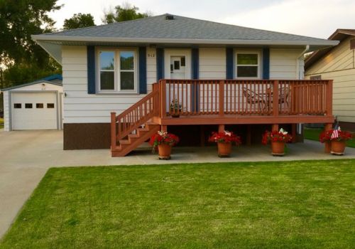 512 Schley Ave, Temvik, ND 58552-7216