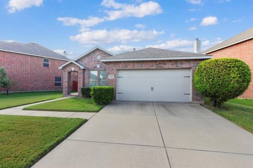 5849 Mount Plymouth Pt, Fort Worth TX  76179-5278 exterior