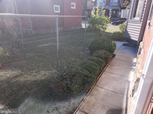 4937 11 St, Philadelphia PA 19112-1308 exterior