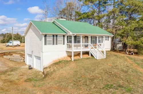 34 Marie Butler Ln, White Stone, GA 30175-4412