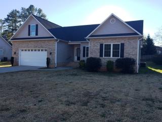 2802 Ranchwood Dr, Anderson, SC 29621-3755