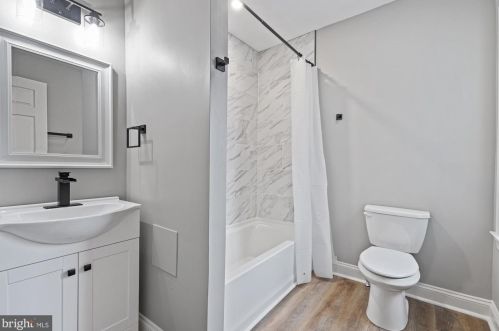 547 Marion St, Lancaster PA  17602-3117 exterior