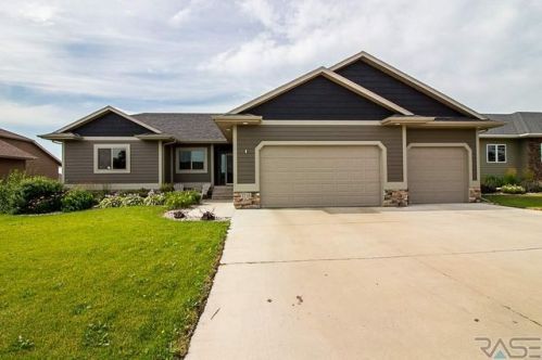 2713 Augusta St, Corson, SD 57005-6694