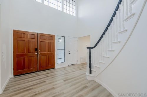 3775 Carnegie Dr, Oceanside, CA 92056-6321