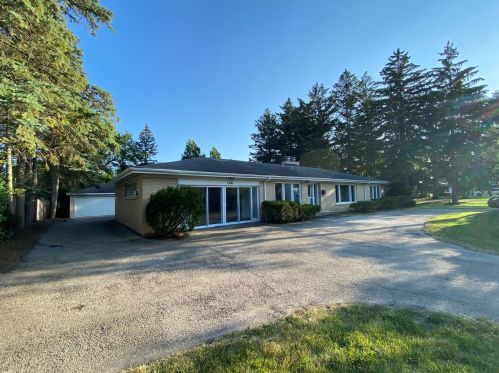 1241 Deerfield Rd, Bannockburn IL  60015-4170 exterior