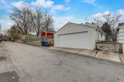 1729 5th St, Saint Paul MN  55112-6547 exterior